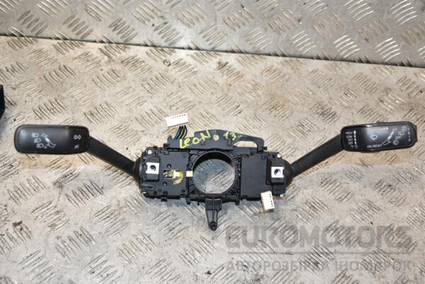 Подрулевой переключатель в сборе Seat Leon 2013 5Q0953507GB 384894 euromotors.com.ua