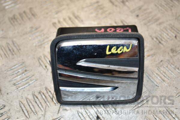 Ручка відкриття кришки багажника зовнішня електр (дефект) Seat Leon 2013 5F0827565C 384902 euromotors.com.ua