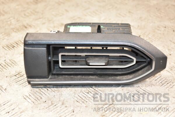 Дефлектор воздушный левый Renault Sandero 2020 687617735R 384925 euromotors.com.ua