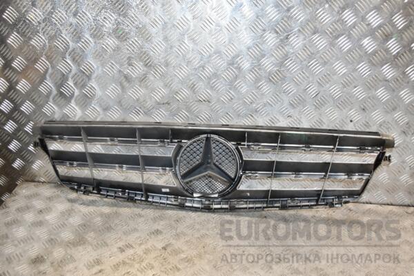 Решетка радиатора 11- Mercedes C-class (W204) 2007-2015 A2048800023 385086 - 2