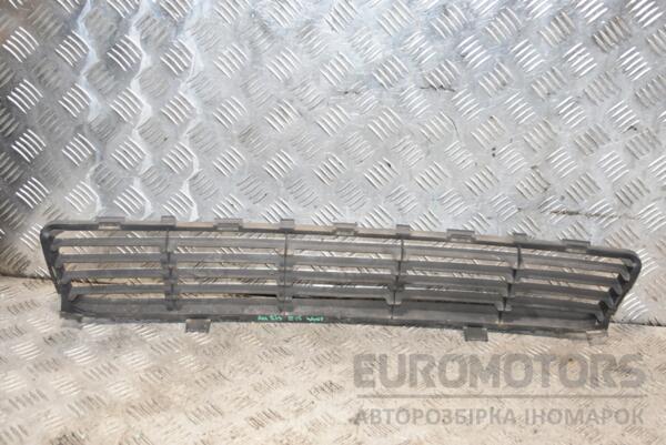 Решетка бамперa центральная -10 Toyota Auris (E15) 2006-2012 5311202080 385090 - 2