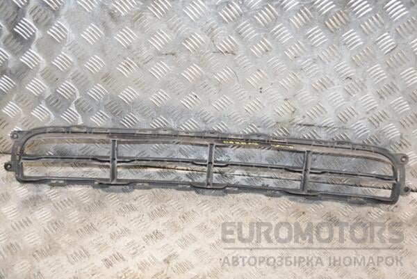 Решетка переднего бампера центральная Kia Carens 2006-2012 865611D050 385105 - 2