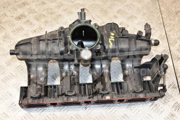 Колектор впускний пластик Audi A4 2.0tfsi (B7) 2004-2007 06F133201N 385609 euromotors.com.ua