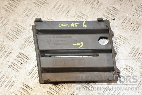 Решітка переднього бампера ліва -09 Skoda Octavia (A5) 2004-2013 1Z0853665 385704 - 2