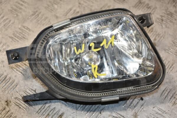 Фара протитуманна правая Mercedes E-class (W211) 2002-2009 A2118200656 385742 euromotors.com.ua