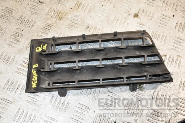 Решітка радіатора права -06 Renault Megane (II) 2003-2009 8200114157 385760 - 2