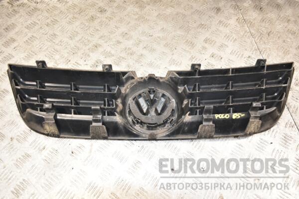 Решетка радиатора 05- VW Polo 2001-2009 6Q0853653E 385793 - 2