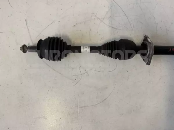Передний правый полуось (привод) Mercedes A-class 1.5cdi (W176) 2012-2018 2463309100 it-12098 Дизель - 2
