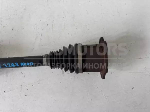 Передний левый полуось (привод) Audi A4 3.2fsi (B8) 2007-2015 8K0407271P it-12112 Бензин - 2