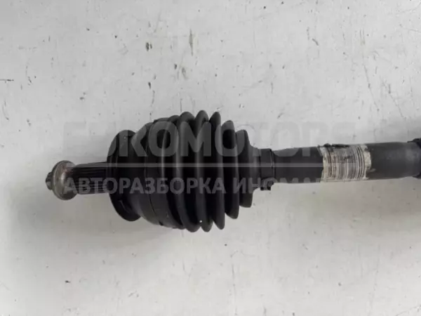 Передний правый полуось (привод) Mercedes A-class 2.0 Turbo 16V (W176) 2012-2018 A2423300200 it-12114 Бензин - 2
