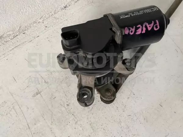 Электродвигатель стеклоочистителя переднего стекла Mitsubishi Pajero 3.2 DI-D (IV) 2007 MR388038 it-11681 Дизель - 4