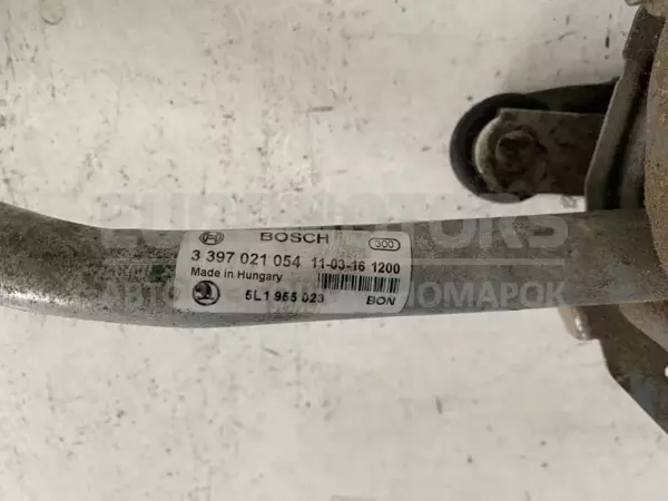 Электродвигатель стеклоочистителя переднего стекла Skoda Yeti 1.8TSI 2009 3397021054 it-11693 Бензин euromotors.com.ua