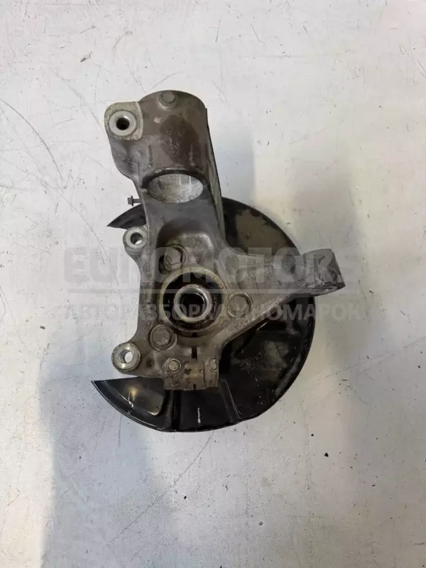 Передняя правая ступица Volvo XC40 1.5 2017 32221857 it-12133 Бензин - 2