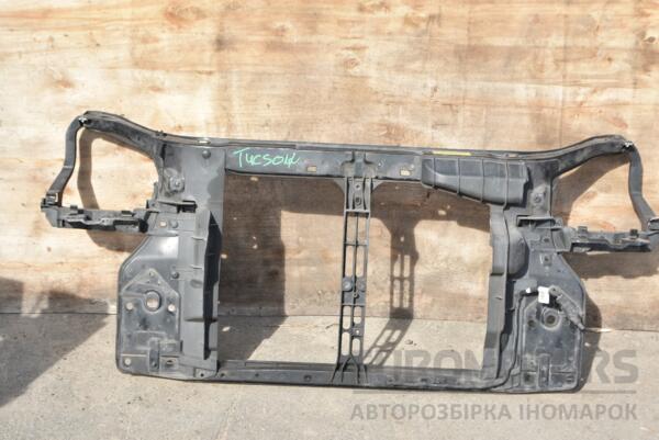 Панель передняя (окуляр, телевизор) Hyundai Tucson 2004-2009 641002E000 386153 euromotors.com.ua