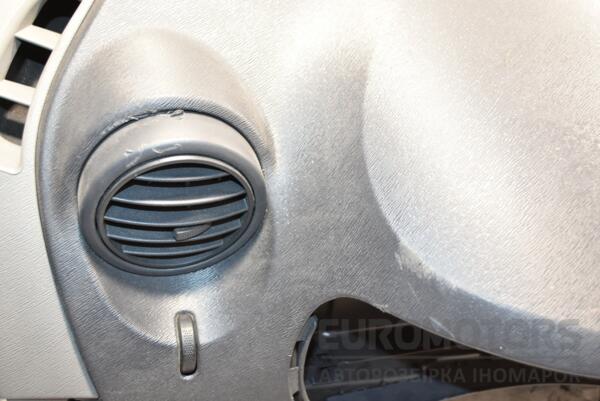 Торпедо под Airbag (дефект) Renault Kangoo 2008-2013 8200587060 386433 - 3