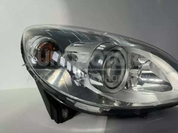 Права ксенонова фара Mercedes B-class 1.7 8V (W245) 2005-2011 A1698206861 it-12192 Бензин - 2