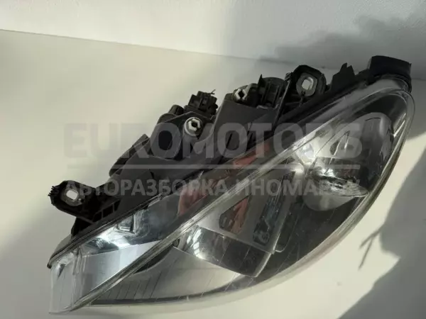 Левая ксеноновая фара Mercedes B-class 1.7 8V (W245) 2005-2011 A1698206761 it-12193 Бензин - 2