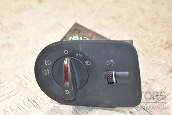 Переключатель света фар Seat Ibiza 2008-2017 6J1941531L 387329 euromotors.com.ua