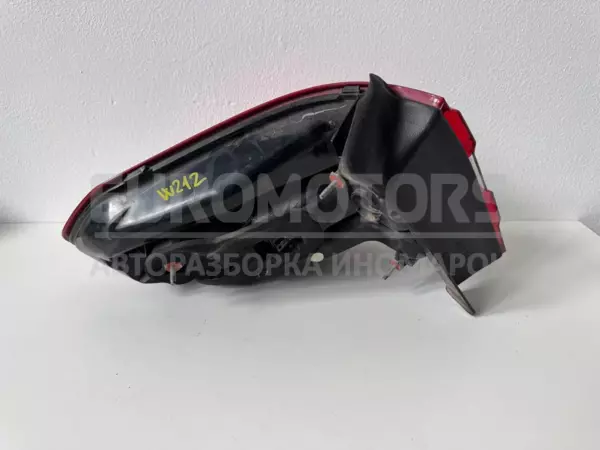 Задній правий світлодіодний ліхтар Mercedes E-class 3.0cdi (W212) 2009-2016 2128204064 it-12311 Дизель - 2