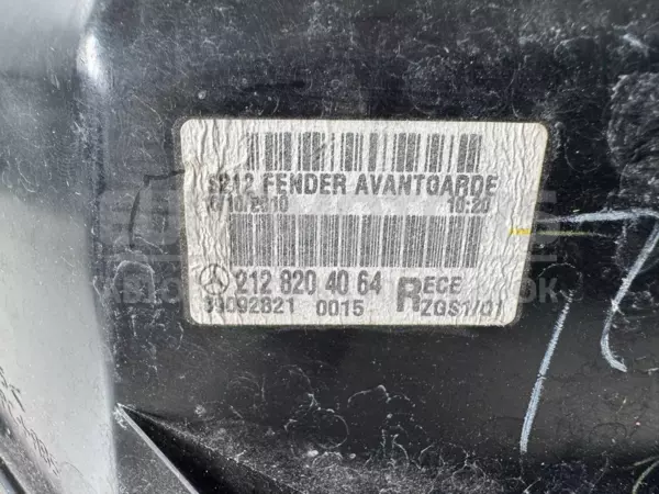 Задній правий світлодіодний ліхтар Mercedes E-class 3.0cdi (W212) 2009-2016 2128204064 it-12311 Дизель - 3