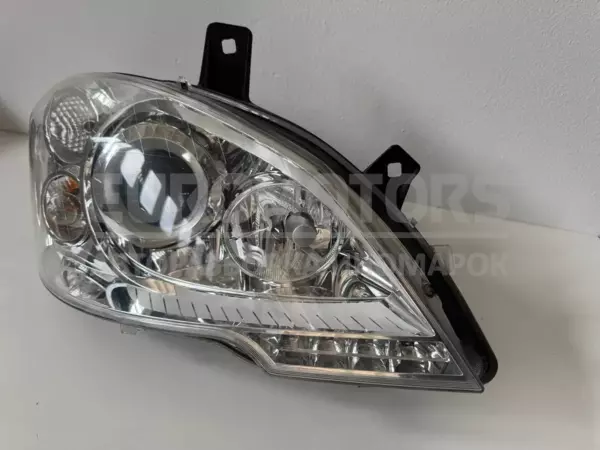 Права ксенонова фара Mercedes Vito 2.2cdi (W639) 2003-2014 A6398202961 it-12312 Дизель - 2