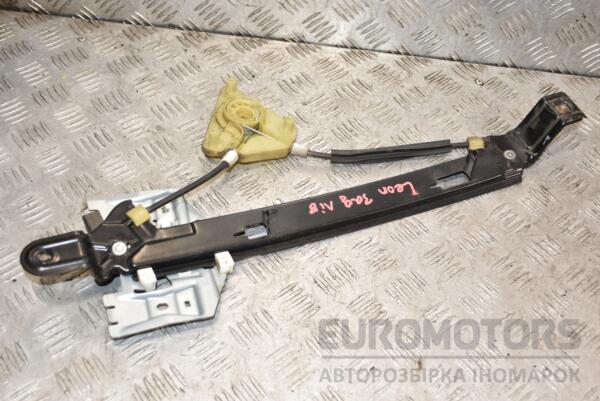 Стеклоподъемник задний левый Seat Leon 2006-2013 387769 euromotors.com.ua