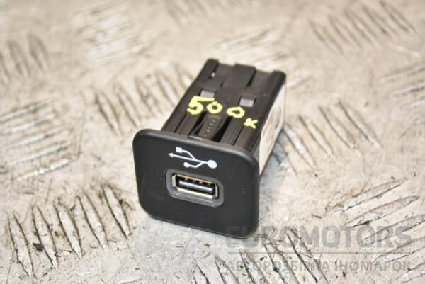 Разьем USB Fiat 500X 2014 735600659 388052 euromotors.com.ua