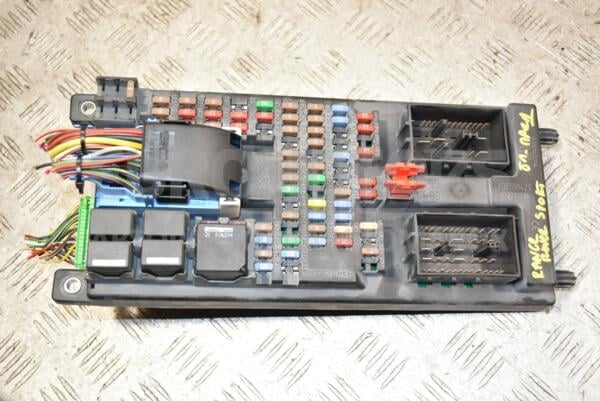 Блок запобіжників Land Rover Range Rover Sport 2005-2012 YQE500420 388144 - 1