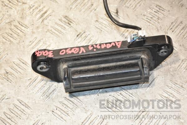 Кнопка відкривання кришки багажника зовнішня електро Toyota Avensis Verso 2001-2009 388298 euromotors.com.ua