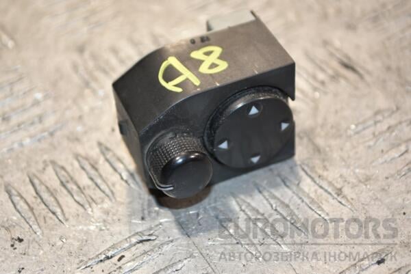 Кнопка регулювання дзеркал Audi A8 (4D) 1994-2002 4D0959565B 388461 euromotors.com.ua