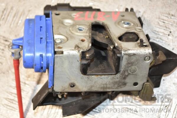 Замок двери задний правый электр 3 пина Audi A8 (4D) 1994-2002 4D0839016D 388481 - 2