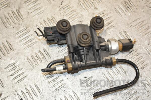 Блок клапанів пневмопідвіски Land Rover Range Rover Sport 2005-2012 RVH000046 388550 - 2
