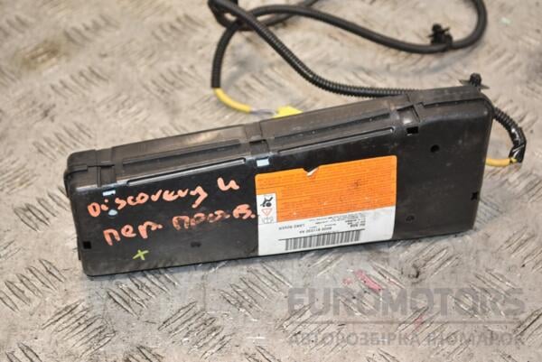 Подушка безпеки бічна права в сидінні Land Rover Discovery (IV) 2009-2016 AH22611D32AA 388744 euromotors.com.ua