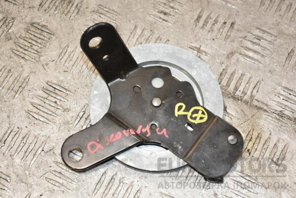 Обмежувач багажника нижній правий Land Rover Discovery (IV) 2009-2016 388782 euromotors.com.ua