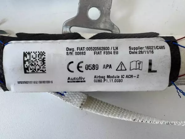 Левая боковая шторка безопасности Fiat 500X 1368 2014 00520562800 it-12501 Бензин - 2