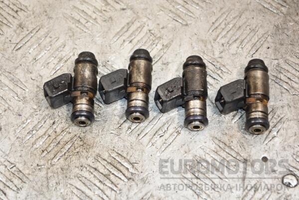 Форсунка бензин электрическая Fiat Doblo 1.4 8V 2000-2009 IWP160 388928 euromotors.com.ua