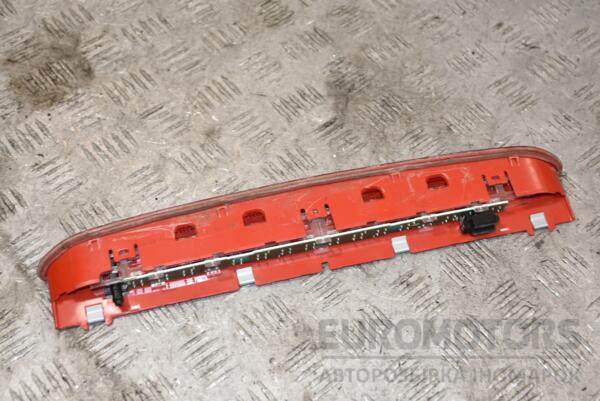 Ліхтар сигналу гальмування (додатковий стоп-сигнал) VW Golf (VI) 2008-2013 5K0945087B 389252 - 2
