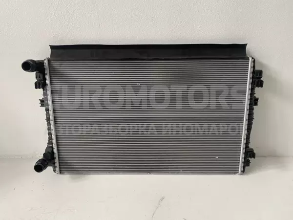 Водяний радіатор Skoda Karoq 2.0tdi 2017 5WA121251C it-12640 Дизель euromotors.com.ua