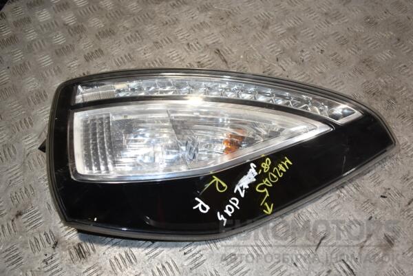 Фонарь правый 08- (дефект) Mazda 5 2005-2010 C31751150 389853 euromotors.com.ua