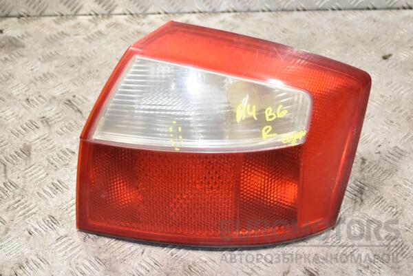 Фонарь правый седан (дефект) Audi A4 (B6) 2000-2004 389887 euromotors.com.ua