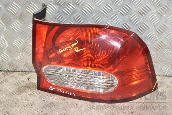 Фонарь правый (дефект) SsangYong Actyon 2006-2011 389999 euromotors.com.ua