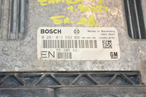 Блок управления двигателем Opel Zafira 1.9cdti (B) 2005-2011 55205621 390473 - 2