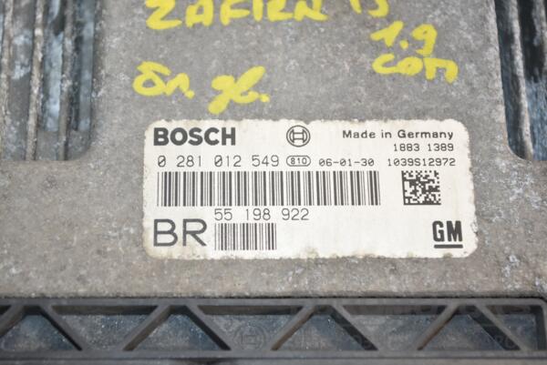 Блок управления двигателем Opel Zafira 1.9cdti (B) 2005-2011 55198922 390492 - 2