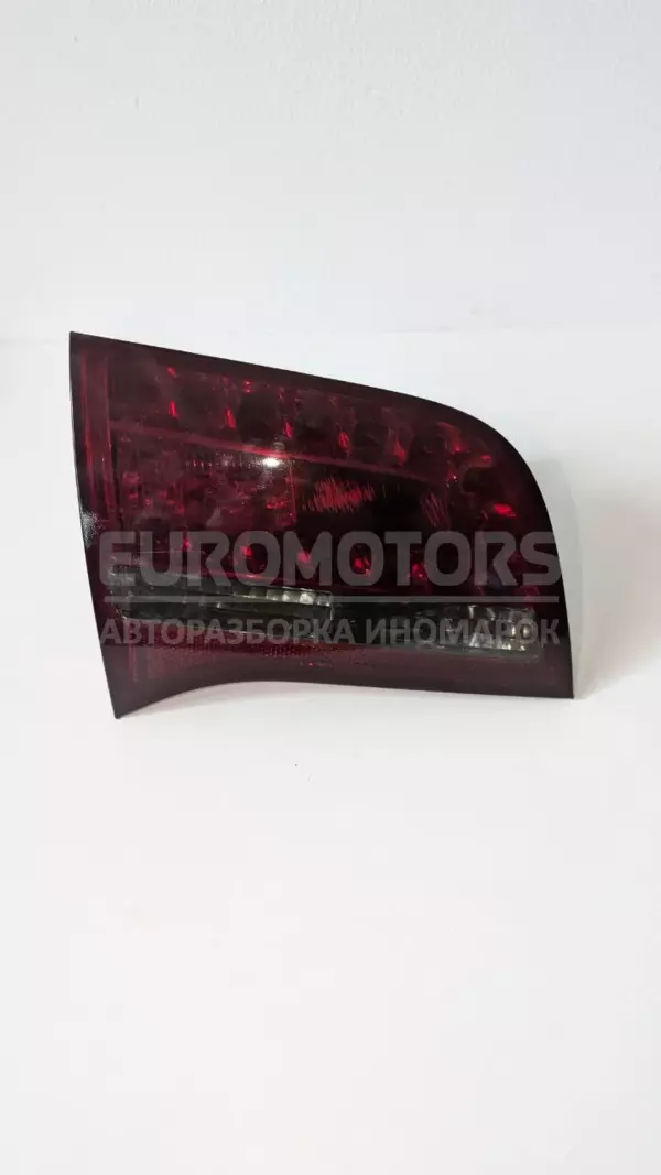 Левый внутренний светодиодный фонарь 09- Audi A6 3.0tdi (C6) 2004-2011 4F9945093E it-12680 Дизель euromotors.com.ua
