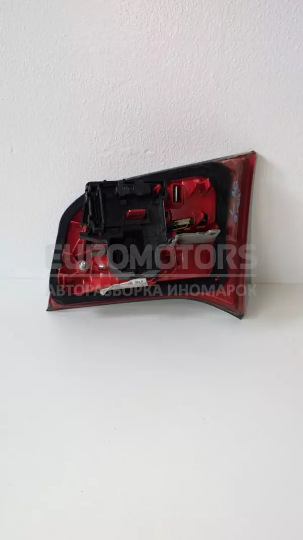 Лівий внутрішній світлодіодний ліхтар 09- Audi A6 3.0tdi (C6) 2004-2011 4F9945093E it-12680 Дизель - 2