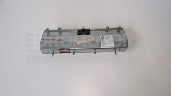 Нижняя подушка безопасности (колено) Jeep Grand Cherokee 3.0crd 2010 P5SG30DX9AE it-12710 Дизель - 2
