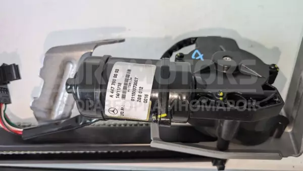 Мотор люка Mercedes Vito 2.2cdi (Bi-Turbo) (W447) 2014 A4477600003 it-12755 Дизель - 3