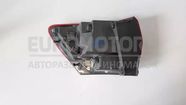 Правый задний фонарь Jeep Grand Cherokee 3.0crd 2010 P68110000AD it-12774 Дизель - 2