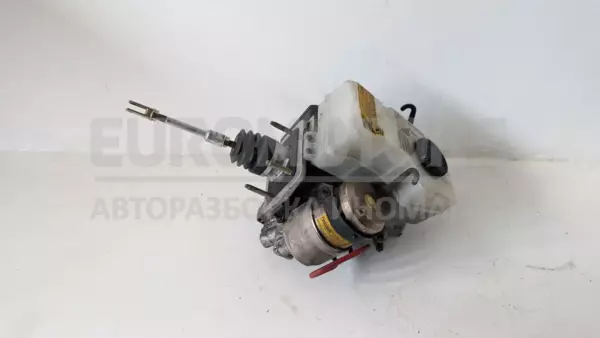 Главный тормозной цилиндр Toyota Land Cruiser Prado 3.0td D-4D (150) 2009 47210-60110 it-12841 Дизель euromotors.com.ua