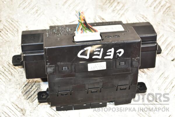 Дисплей інформаційний Kia Ceed 2007-2012 957101H700 390531 - 2